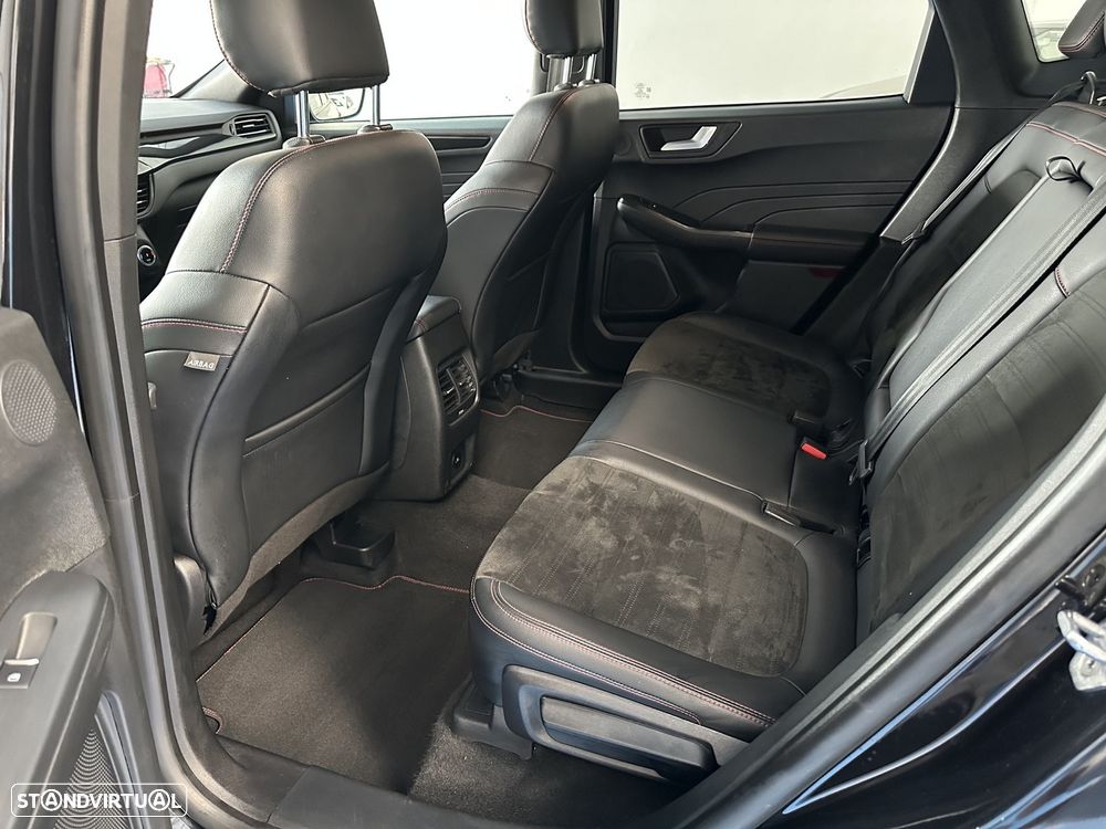 Ford Kuga 1.5 EcoBoost ST-Line - 17