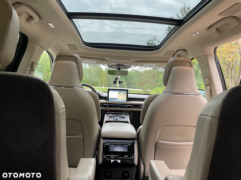 Lincoln Aviator - 18