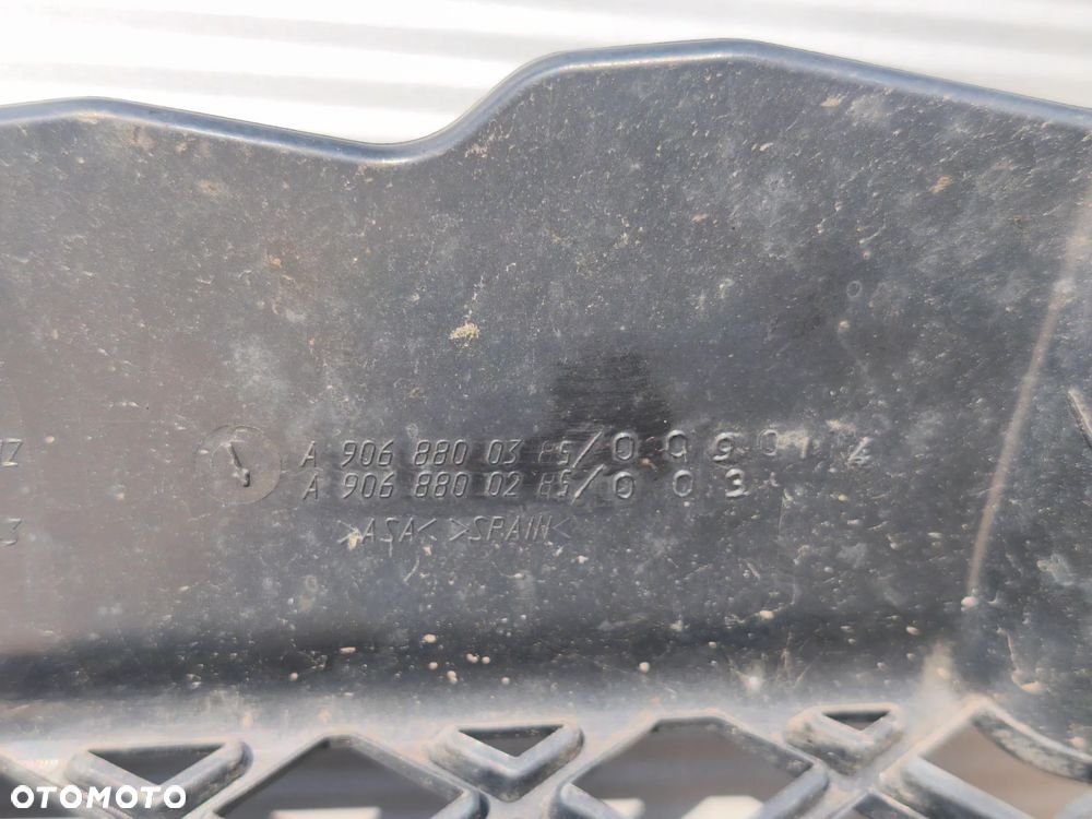 Atrapa grill Mercedes Sprinter w906 przedlift 06-13r a9068800385 - 7