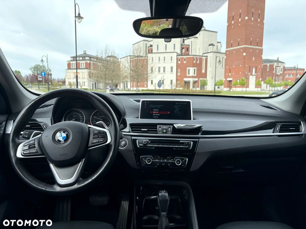 BMW X1 xDrive20d xLine - 17