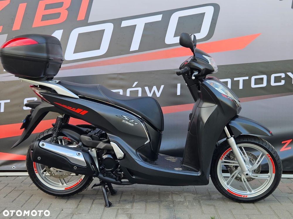Honda SH - 9