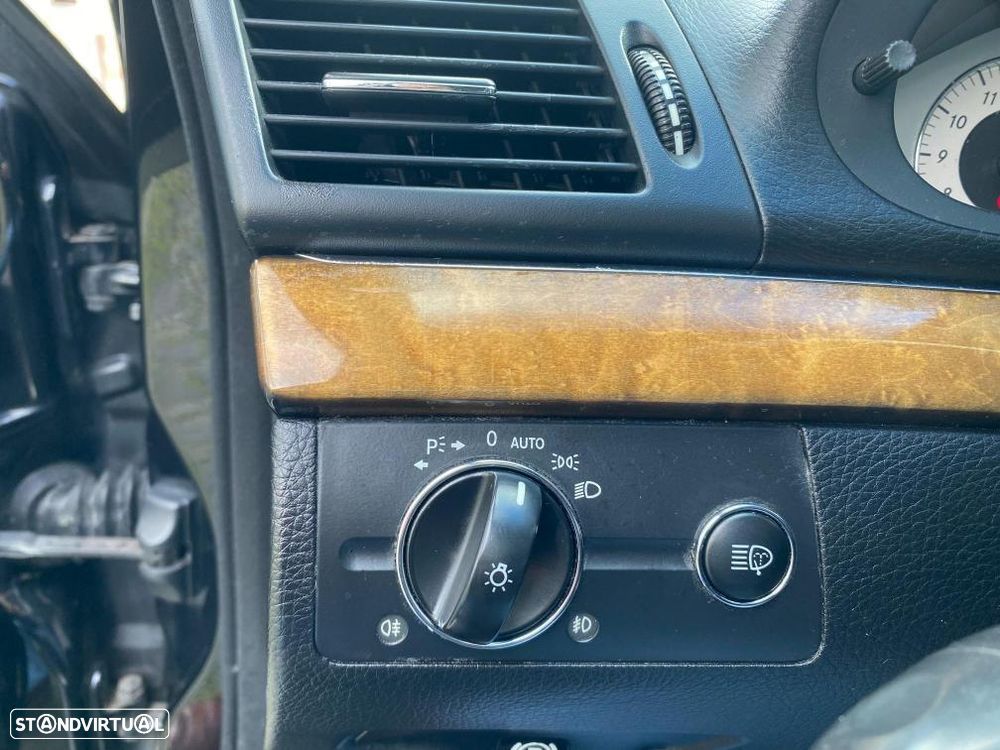 Mercedes-Benz E 220 CDI Auto Avantgarde - 21