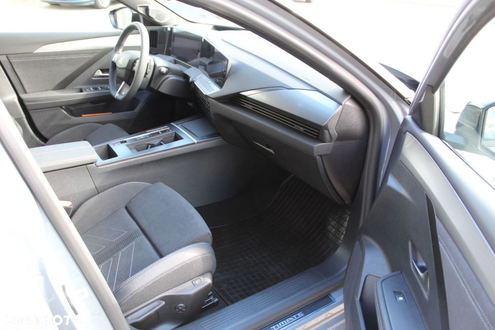 Opel Astra - 22