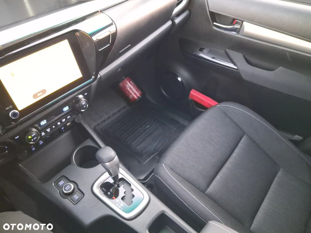 Toyota Hilux 2.8 D-4D mHEV Double Cab Executive 4x4 - 27