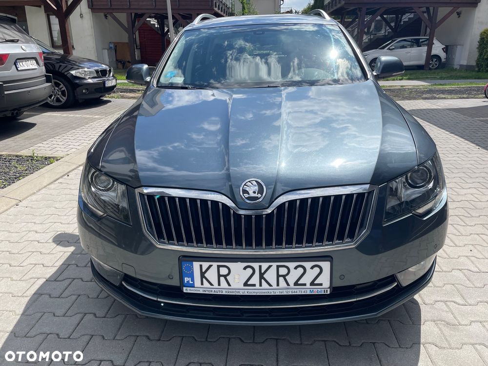 Skoda Superb 2.0 TDI 4x4 Ambition - 1