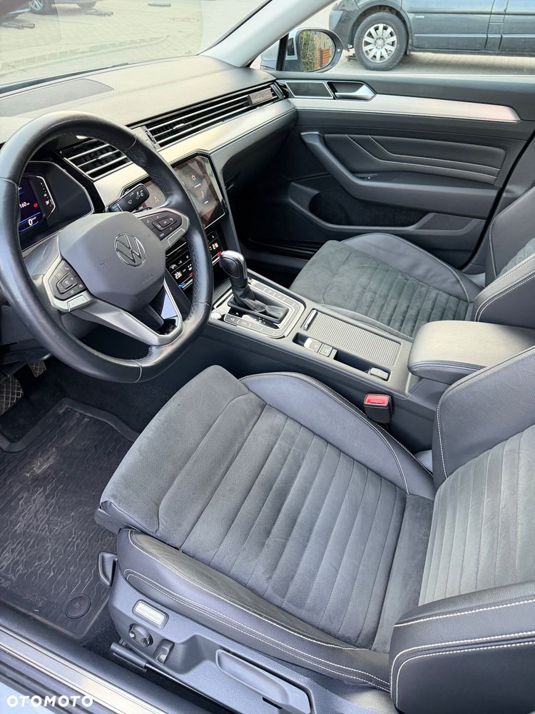 Volkswagen Passat 1.5 TSI EVO Elegance DSG - 6