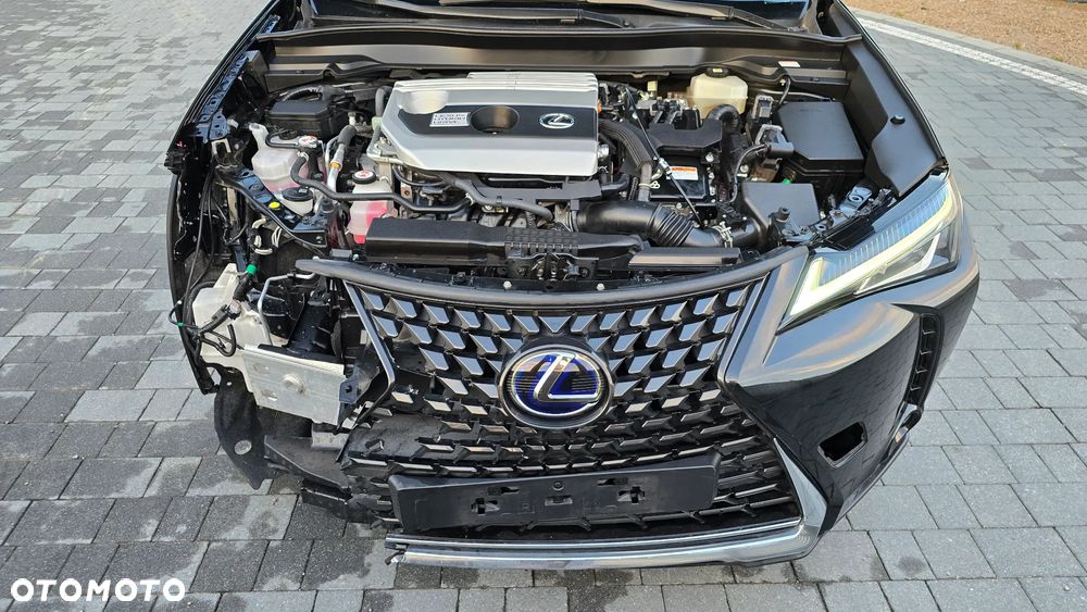 Lexus UX - 20