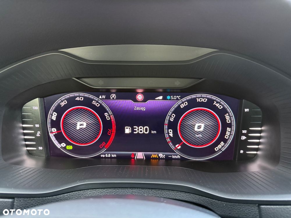 Skoda Karoq 1.5 TSI ACT 4x2 Sportline DSG - 27