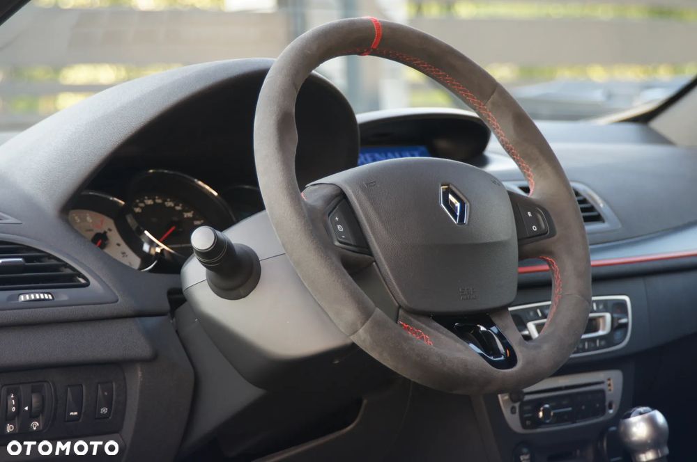 Renault Megane R.S SL Trophy - 10