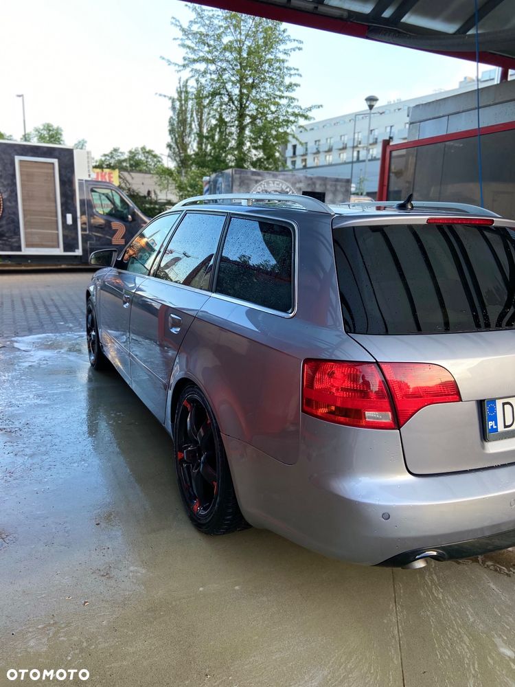 Audi A4 Avant - 4