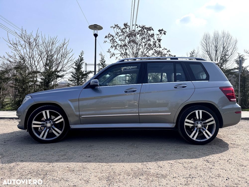 Mercedes-Benz GLK - 12