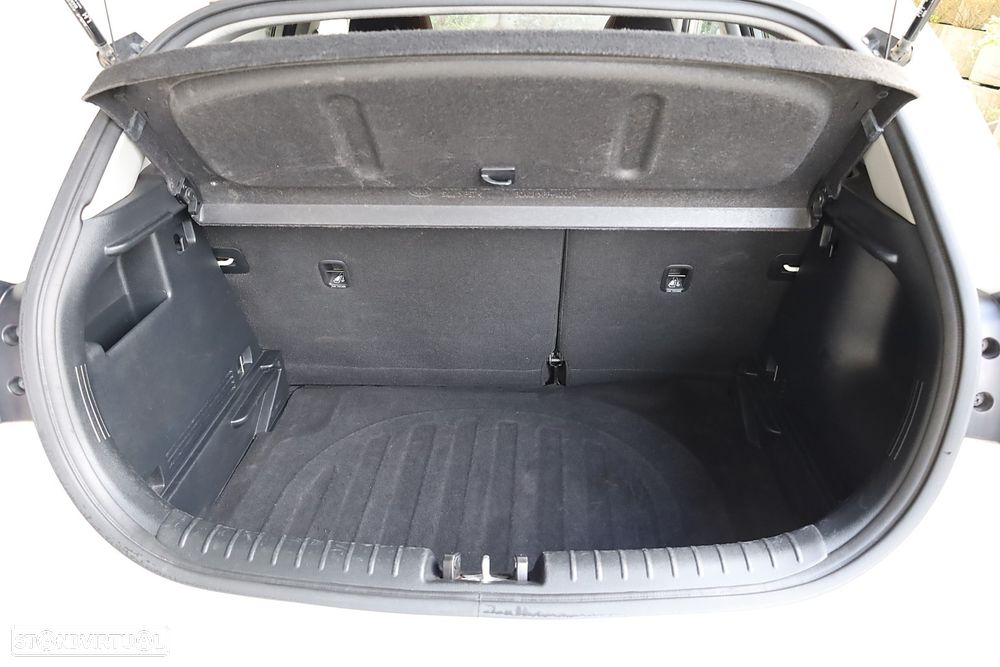 Kia Rio 1.0 T-GDi Wave - 14