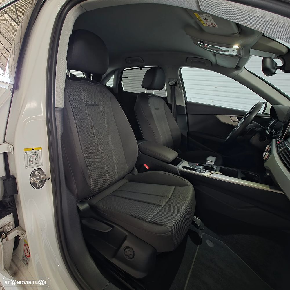 Audi A4 35 TDI S line S tronic - 18