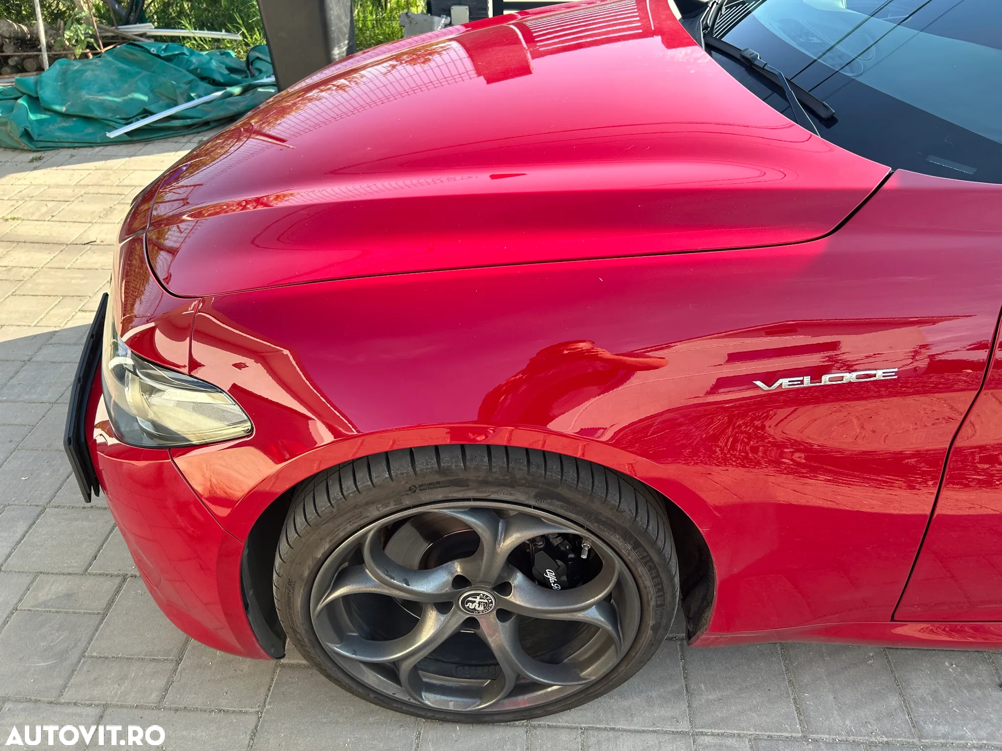 Alfa Romeo Giulia 2.0 Turbo AWD AT8 Veloce - 4
