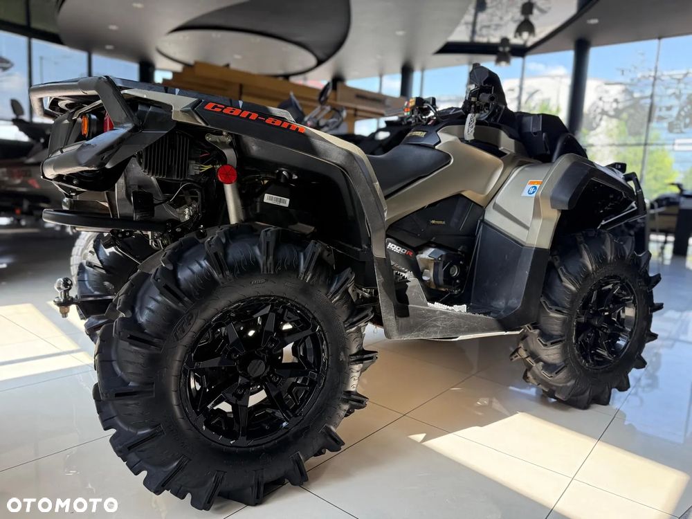 Can-Am Outlander