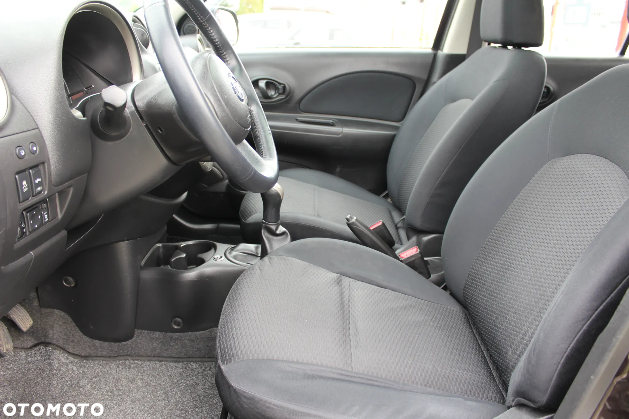 Nissan Micra 1.2 Tekna - 11