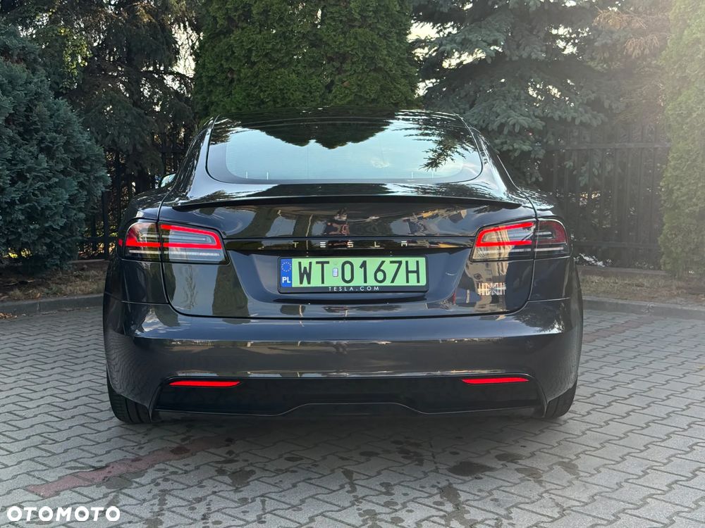 Tesla Model S Plaid - 4