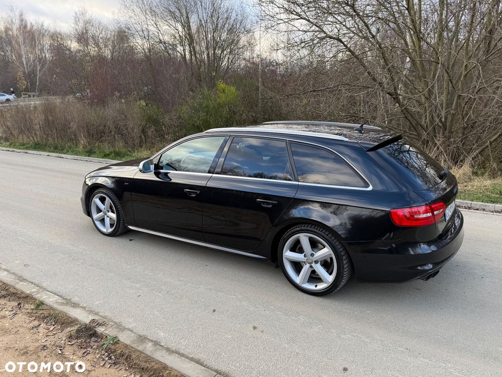 Audi A4 Avant 2.0 TDI DPF quattro S tronic S line Sportpaket - 6