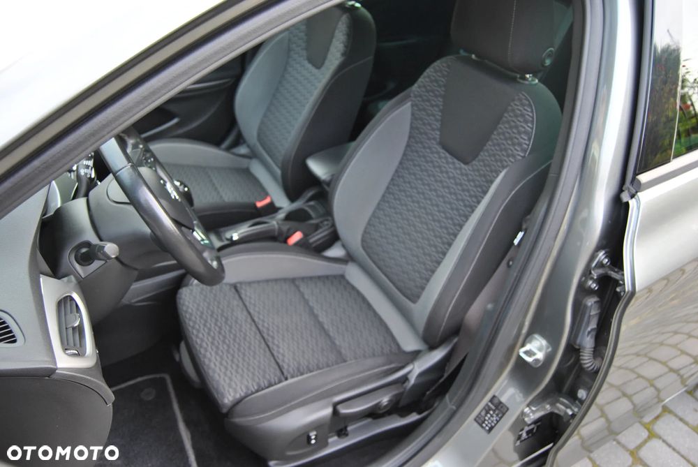 Opel Astra 1.5 D Start/Stop Sports Tourer Edition - 13