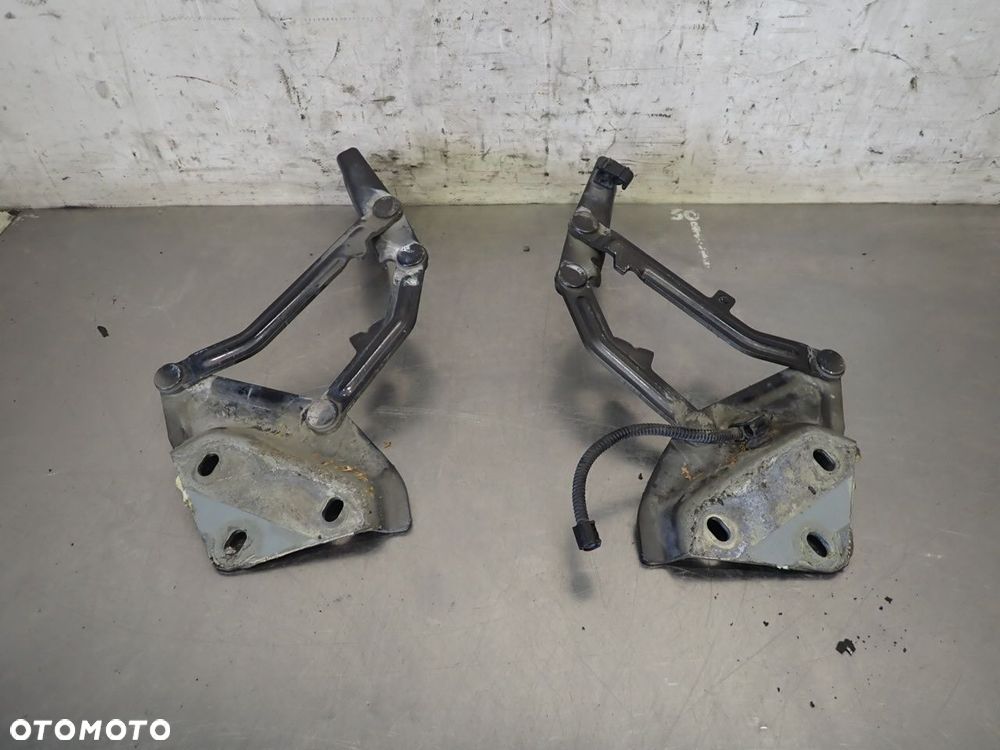 ZAWIASY MASKI VOLKSWAGEN TOUAREG 5.0 7L6823301  7L6823302 - 10