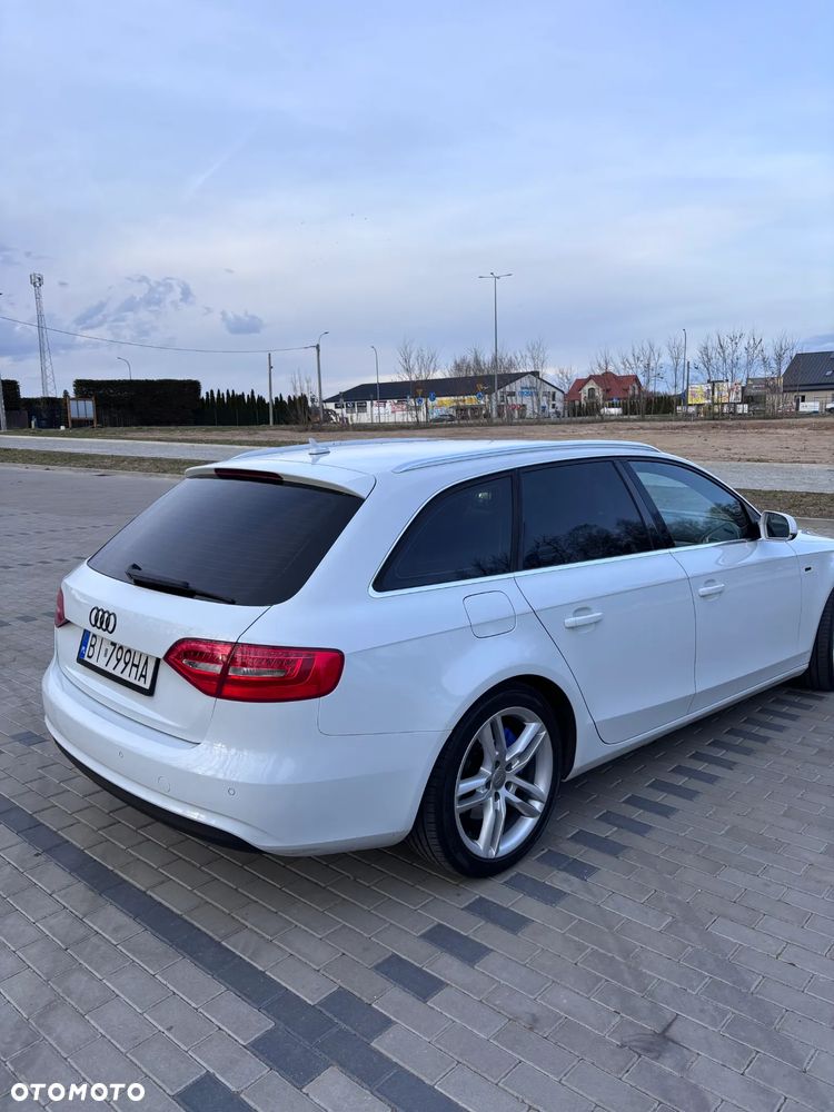 Audi A4 Avant 2.0 TDI DPF S line Sportpaket - 4