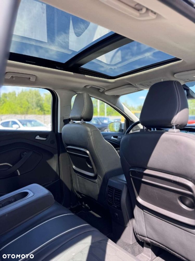 Ford Kuga - 26