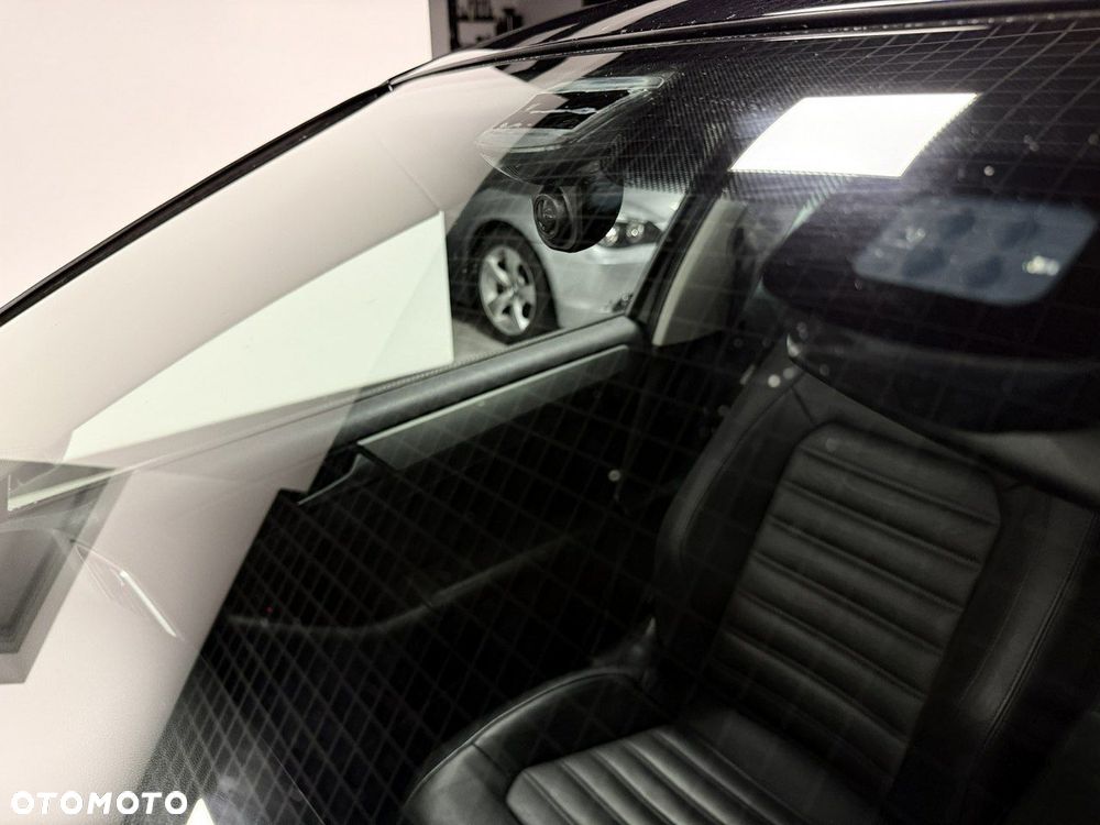 Volkswagen Jetta - 11