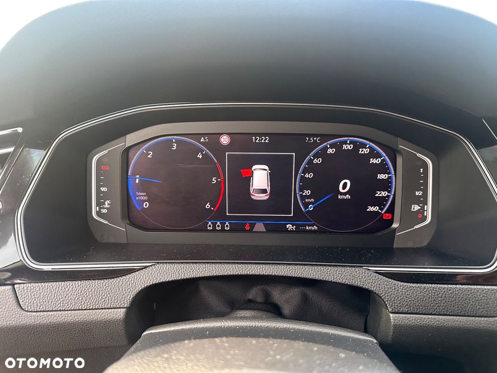 Volkswagen Passat Variant 2.0 TDI (BlueMotion Technology) Highline - 14