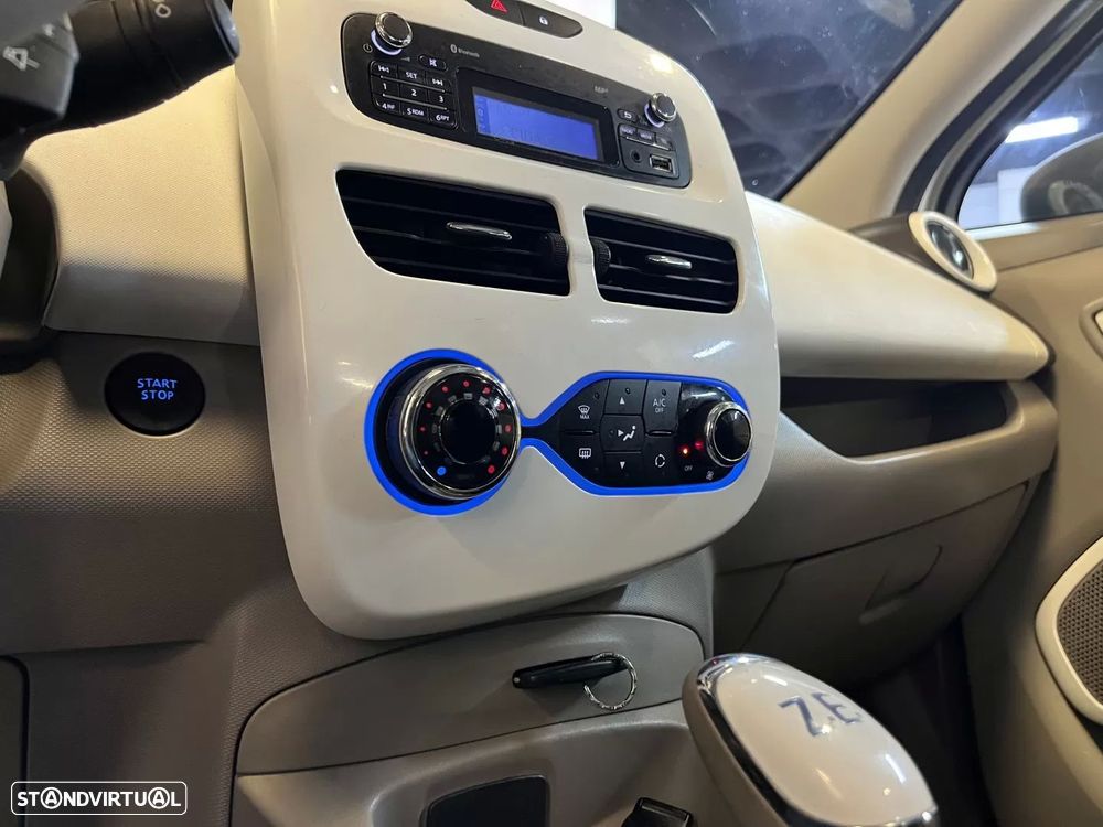 Renault Zoe (c/ Bateria) 41 kwh Life - 21