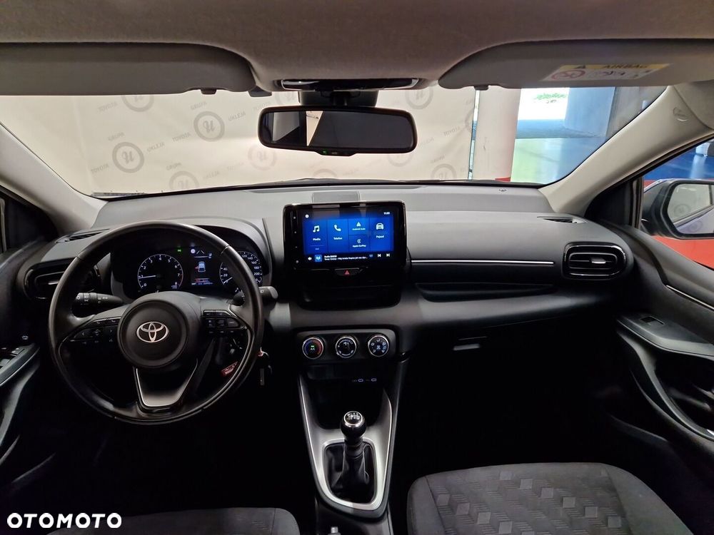 Toyota Yaris 2024 photo 3