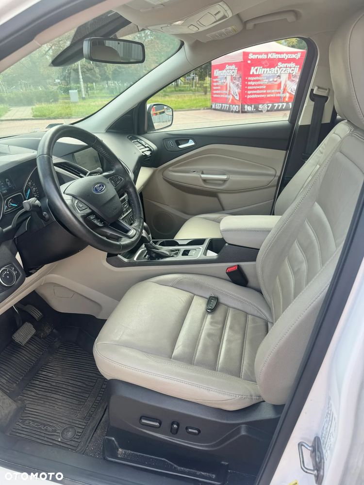 Ford Escape - 8