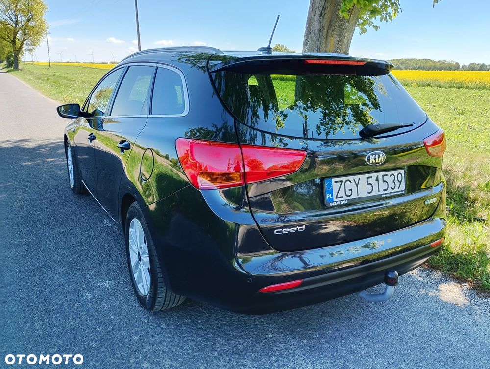 Kia Ceed 1.6 CRDi L Business Line - 6