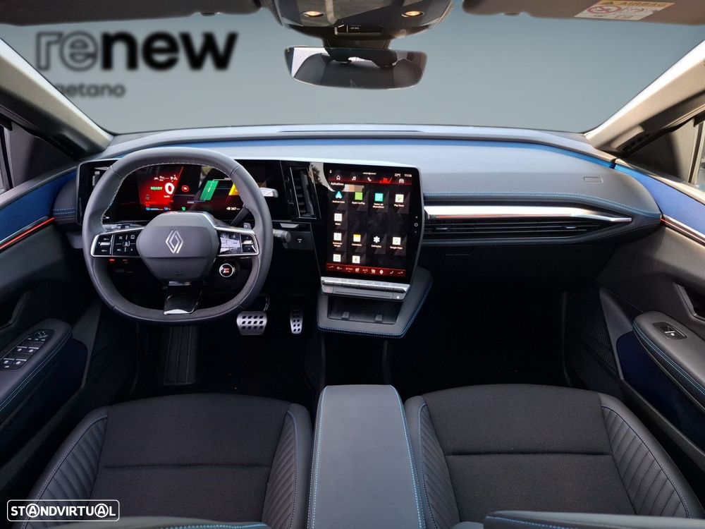 Renault Mégane E-Tech - 12