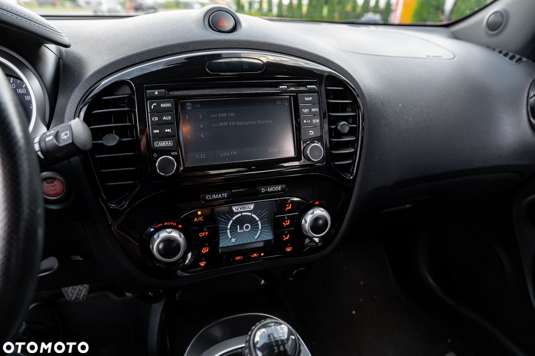 Nissan Juke 1.2 DIG-T N-Connecta - 30