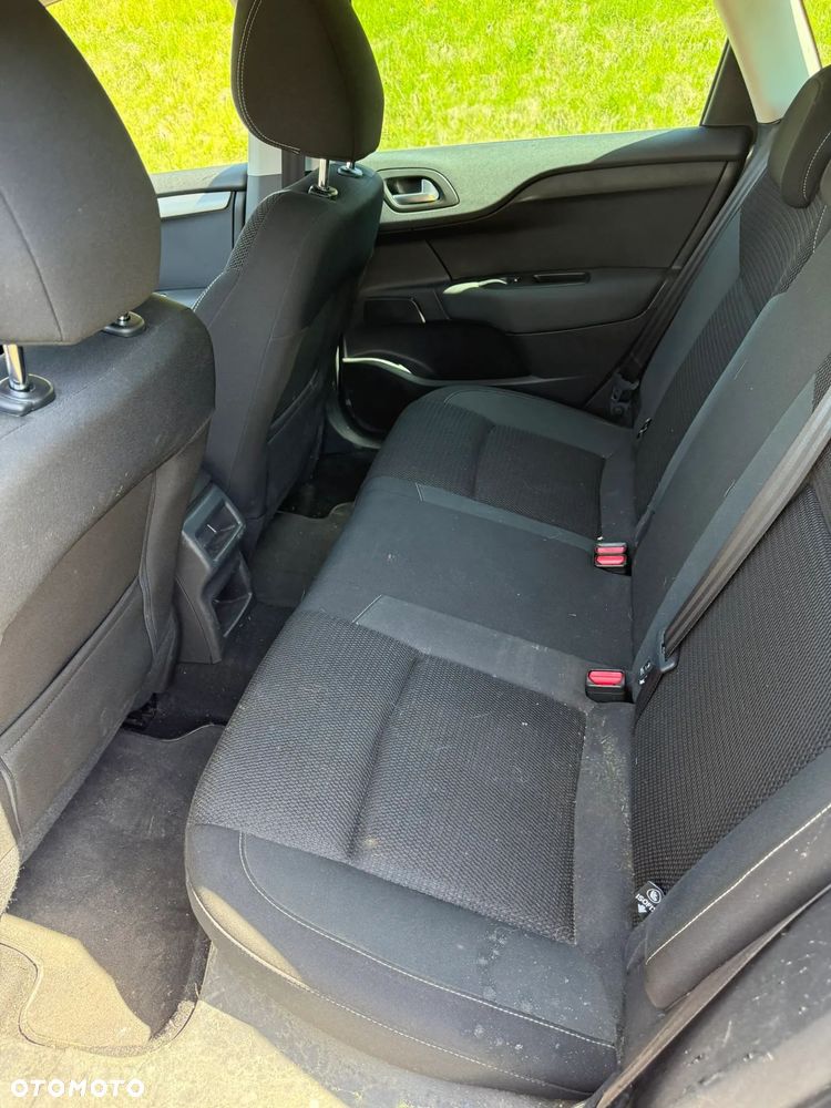 Citroën C4 PureTech 110 Live - 17