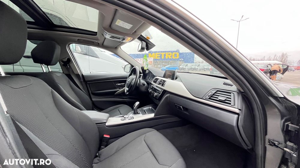 BMW Seria 3 320d xDrive AT - 11