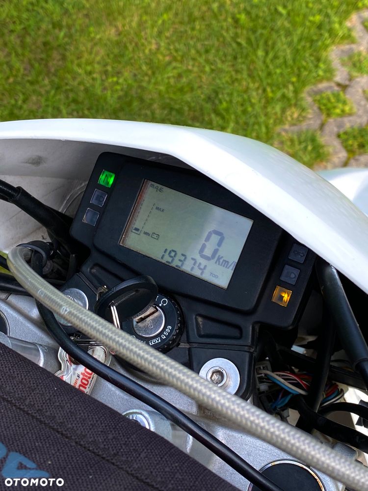 Yamaha XT - 3