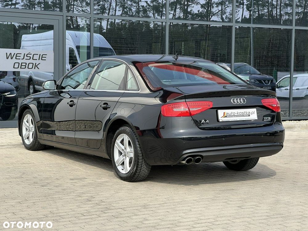 Audi A4 Limousine 1.8 TFSI quattro Attraction - 9