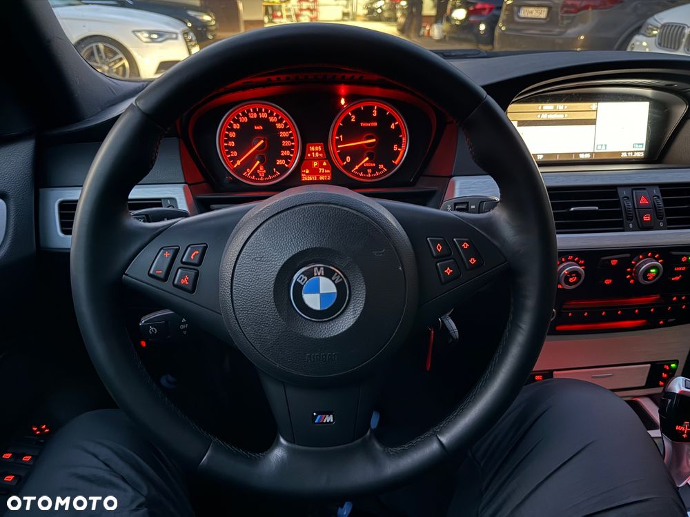 BMW Seria 5 530d Edition Sport - 30