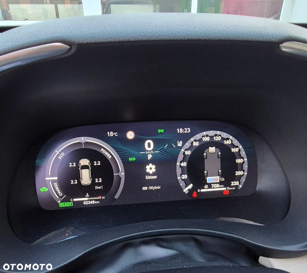 Toyota Highlander 2.5 Hybrid Executive - 7