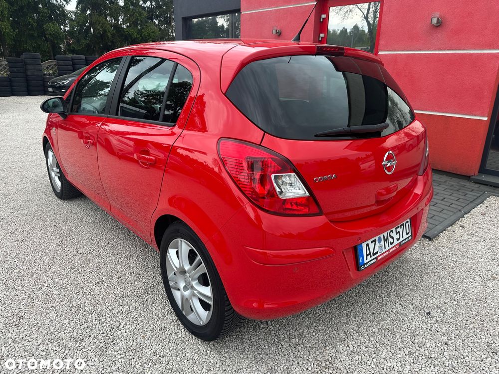 Opel Corsa 1.4 16V Active - 4