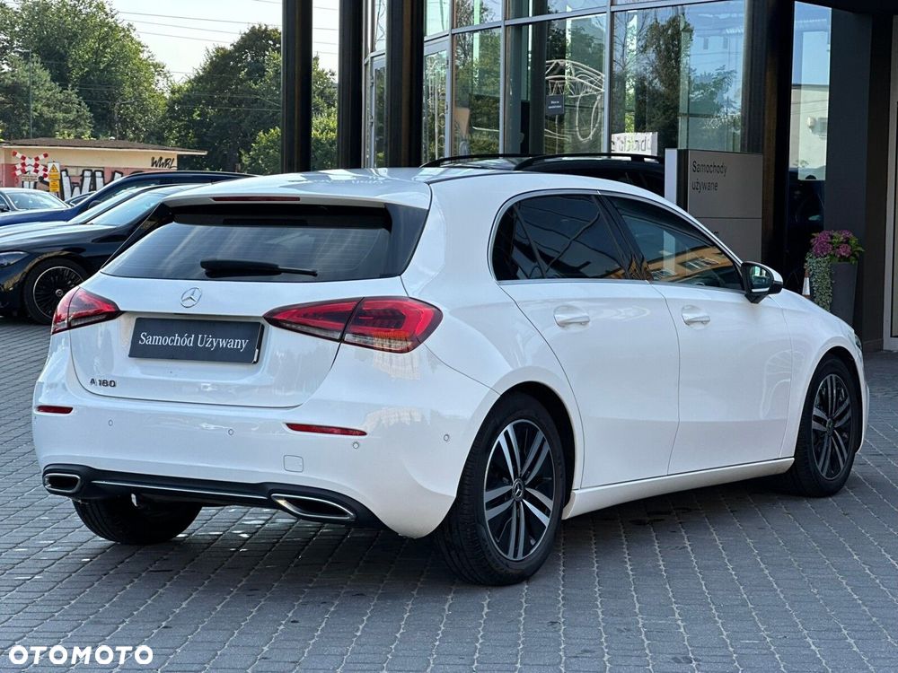 Mercedes-Benz Klasa A 180 Progressive 7G-DCT - 7