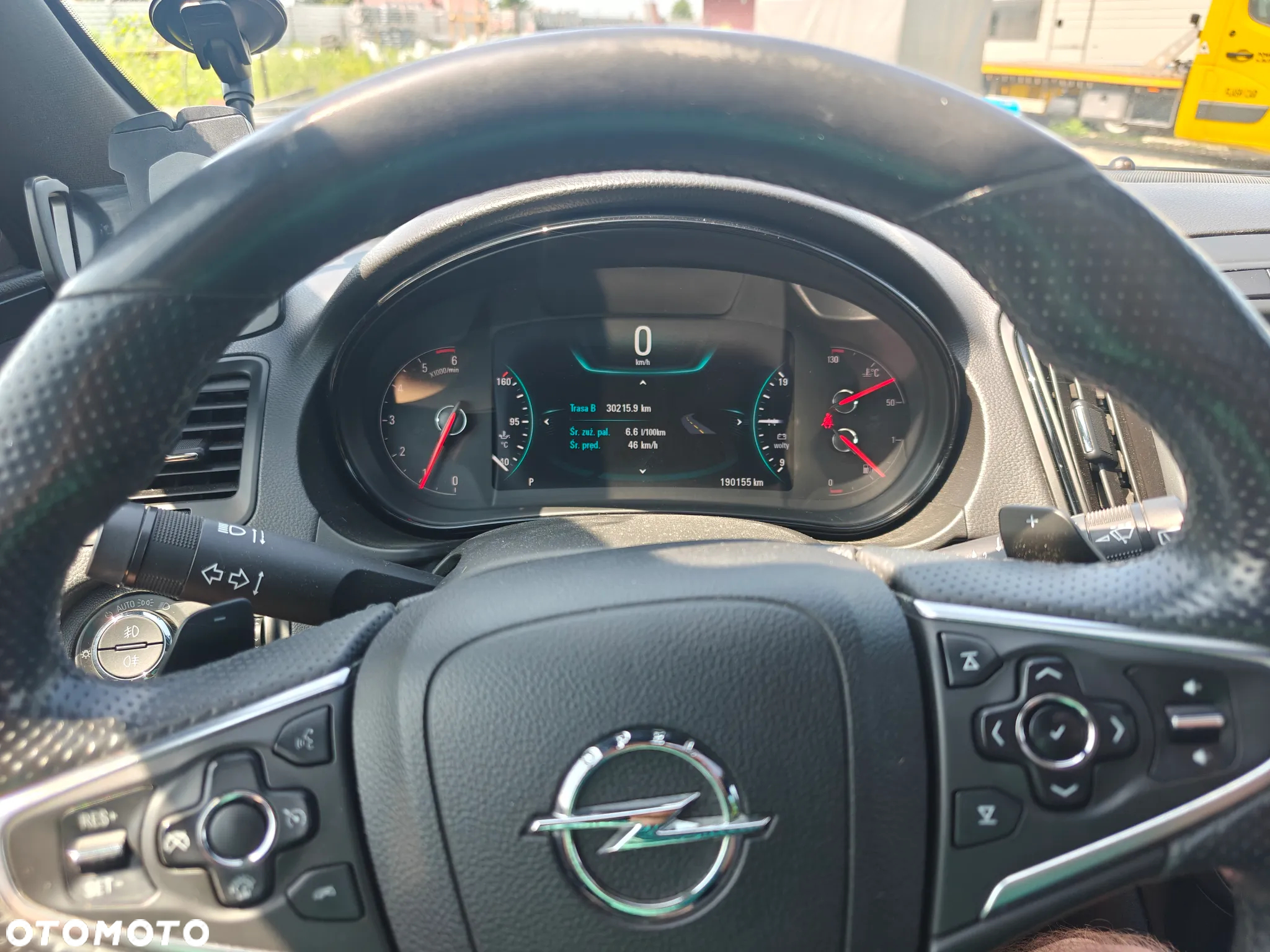 Opel Insignia - 14
