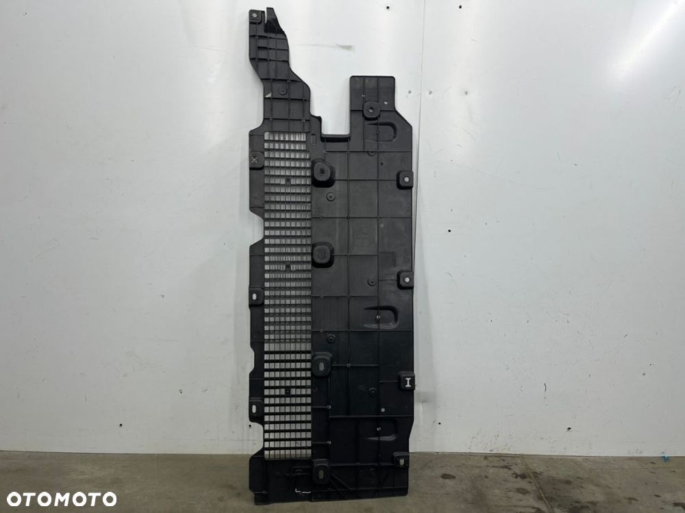 Osłona podwozia Renault Megane 4 IV 2016r.- dolna prawa płyta 748142239r - 1