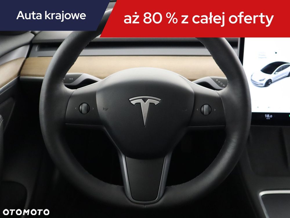 Tesla Model 3 - 16