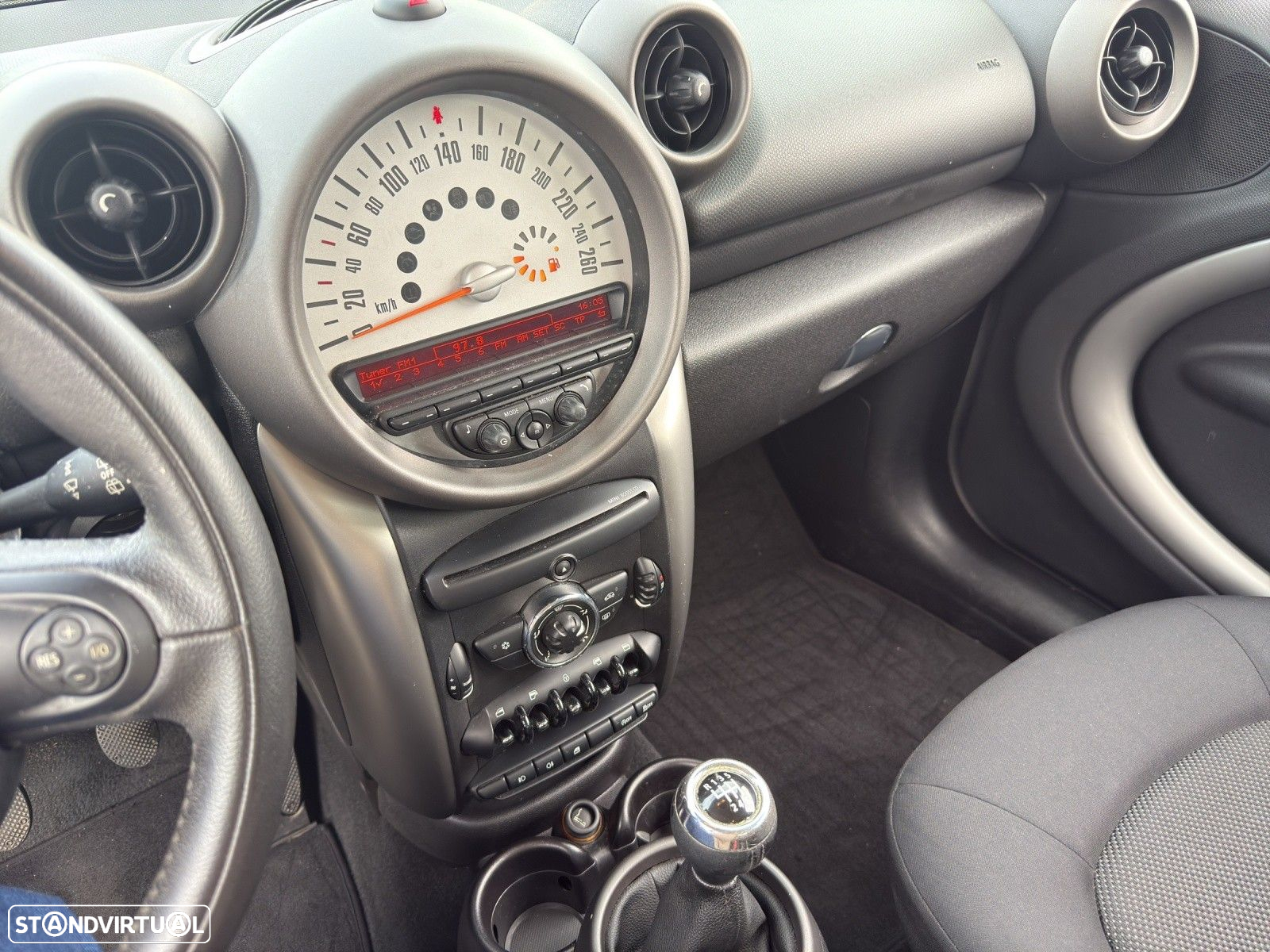MINI Countryman Cooper D - 10