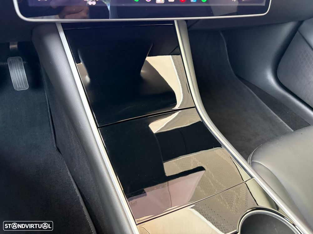 Tesla Model 3 Long Range Tração Integral Premium - 42