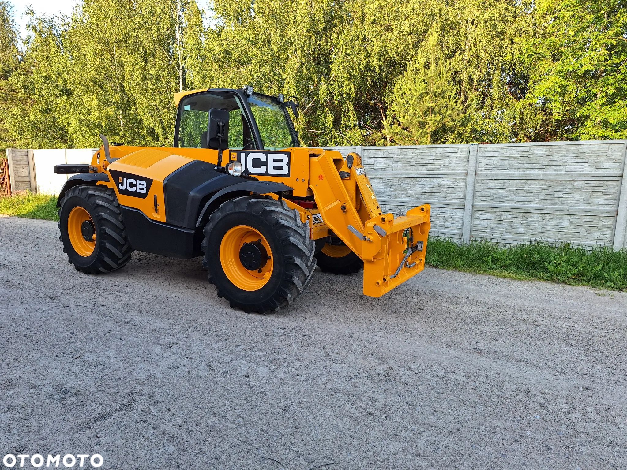 JCB 541-70 Agri Plus - 1