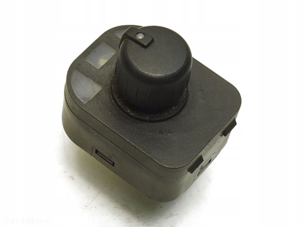 PRZYCISK REGULACJI LUSTEREK AUDI A3 8P 8E0959563 - 1