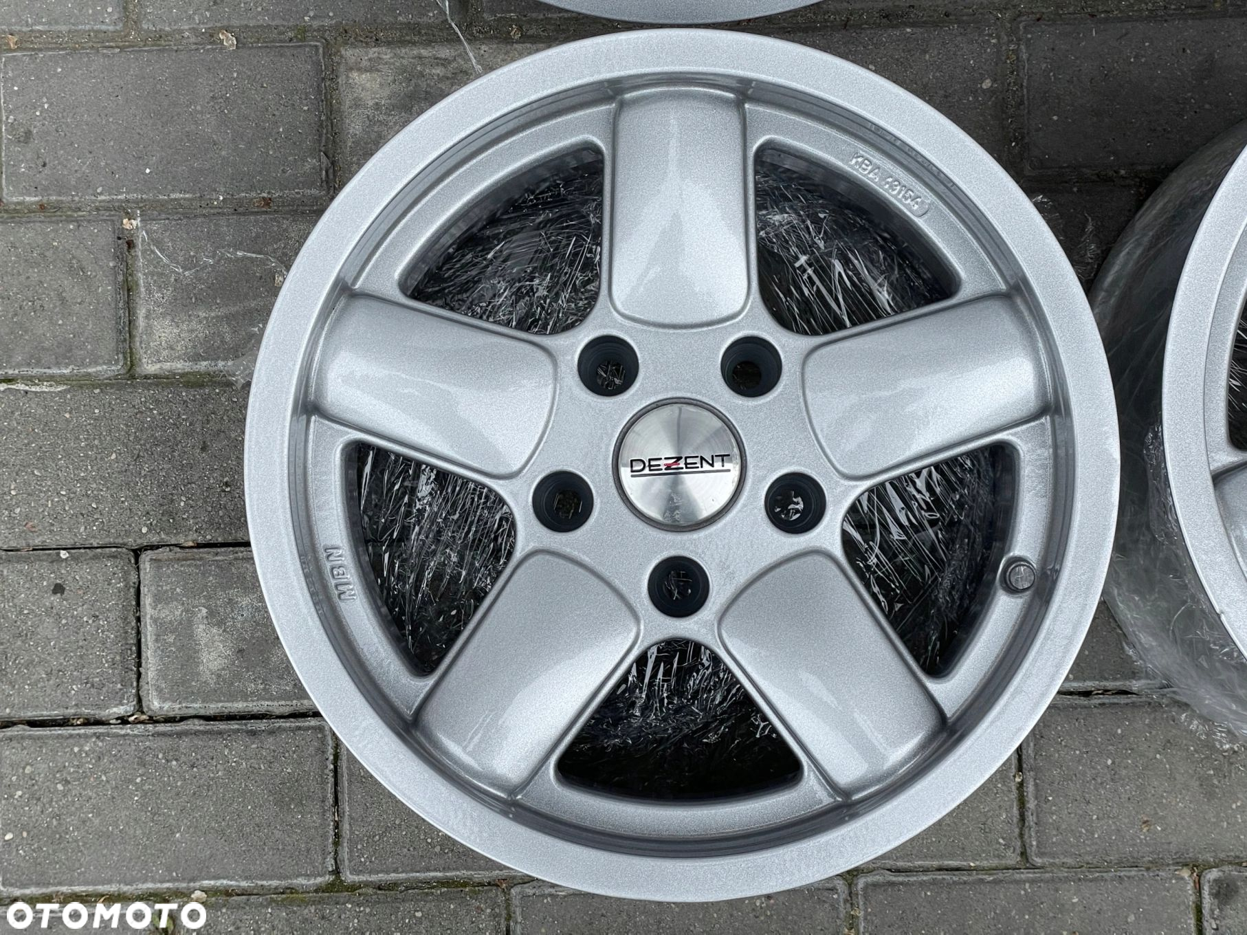 Alu felgi BMW 3 E36 E34 15 7,5J ET20 5X120 RH AC - 6